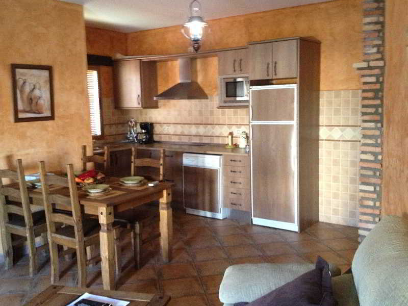 Complejo Penafiel Apartment Zarza La Mayor Bagian luar foto