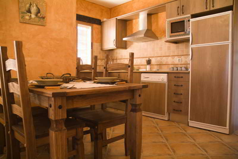 Complejo Penafiel Apartment Zarza La Mayor Bagian luar foto